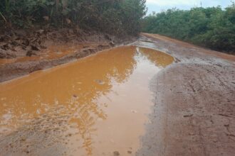 Heavy rainfall destroying roads in Kenya