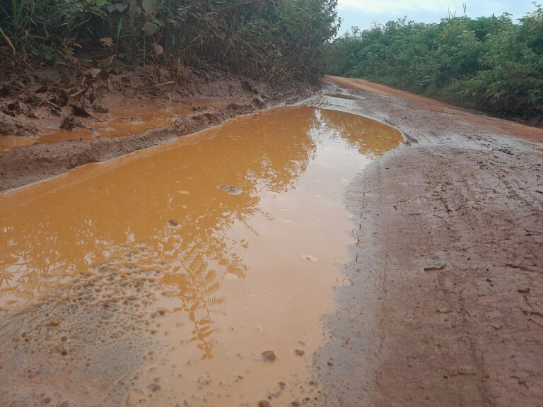 Heavy rainfall destroying roads in Kenya