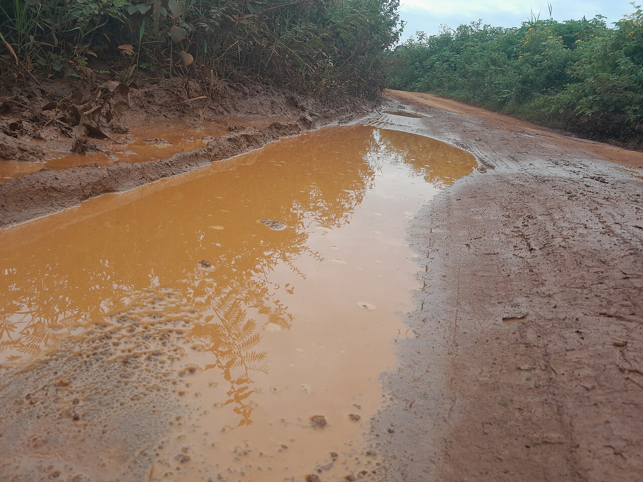 Heavy rainfall destroying roads in Kenya