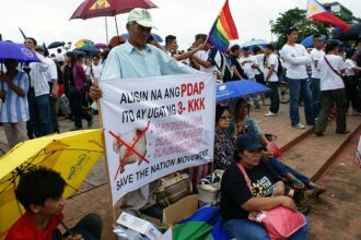 People protesting against corruption