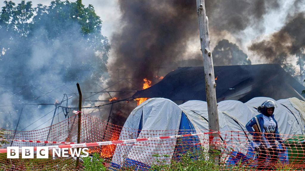 Protesters gather outside Ebola treatment center in DR Congo